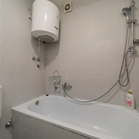 Apartment Arena