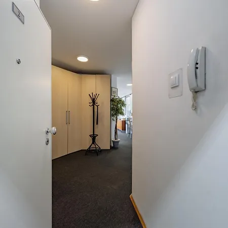 Arena Apartment *